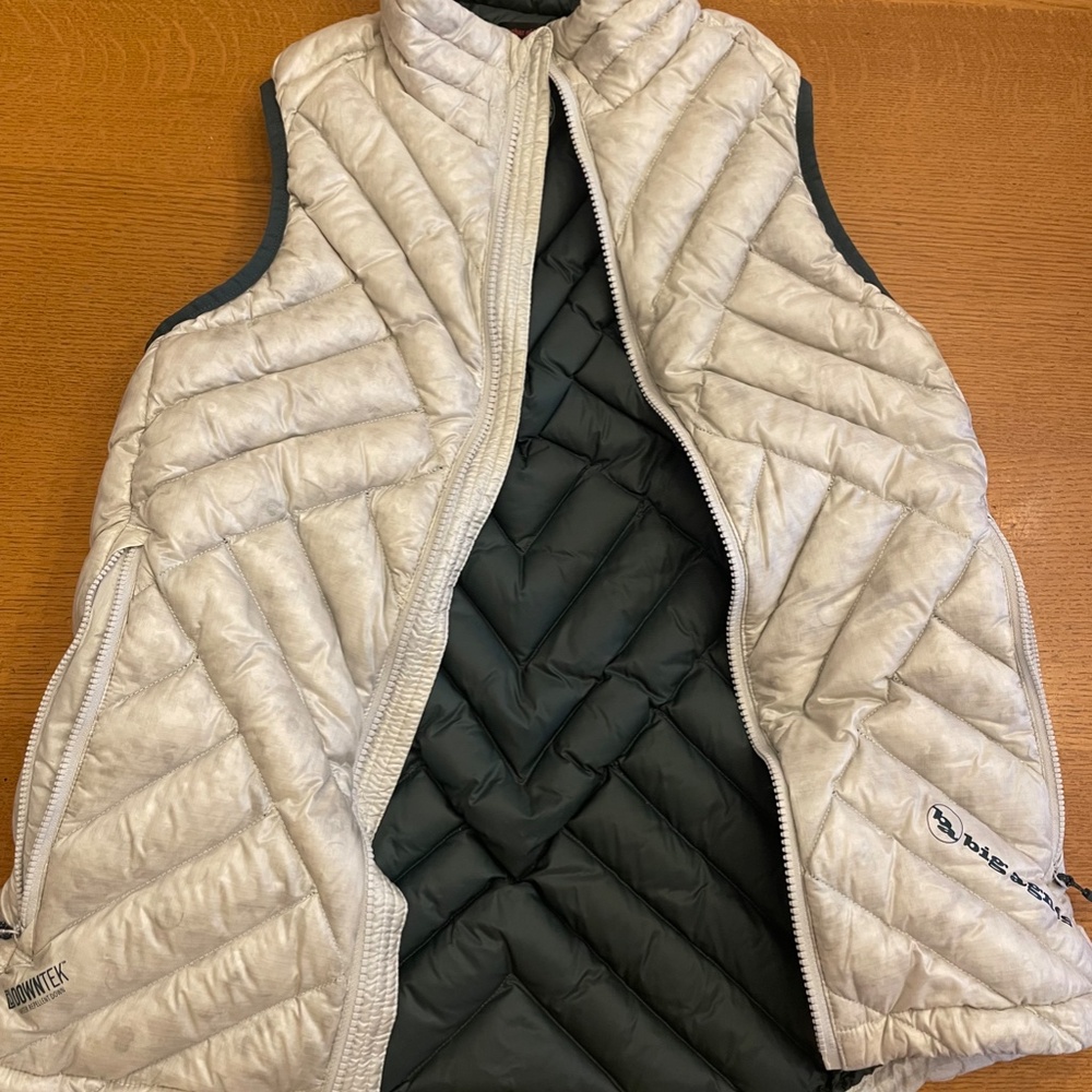Women's Big Agnes Down Vest Size Medium, Steamboat Springs , CO.